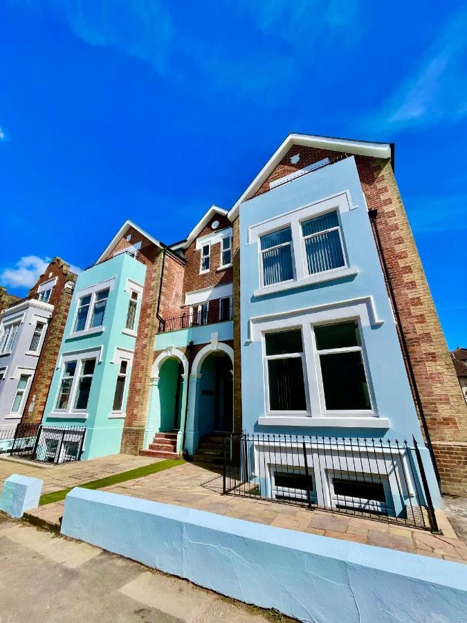 Sea Breeze - Coast Apartamento Bournemouth Exterior foto